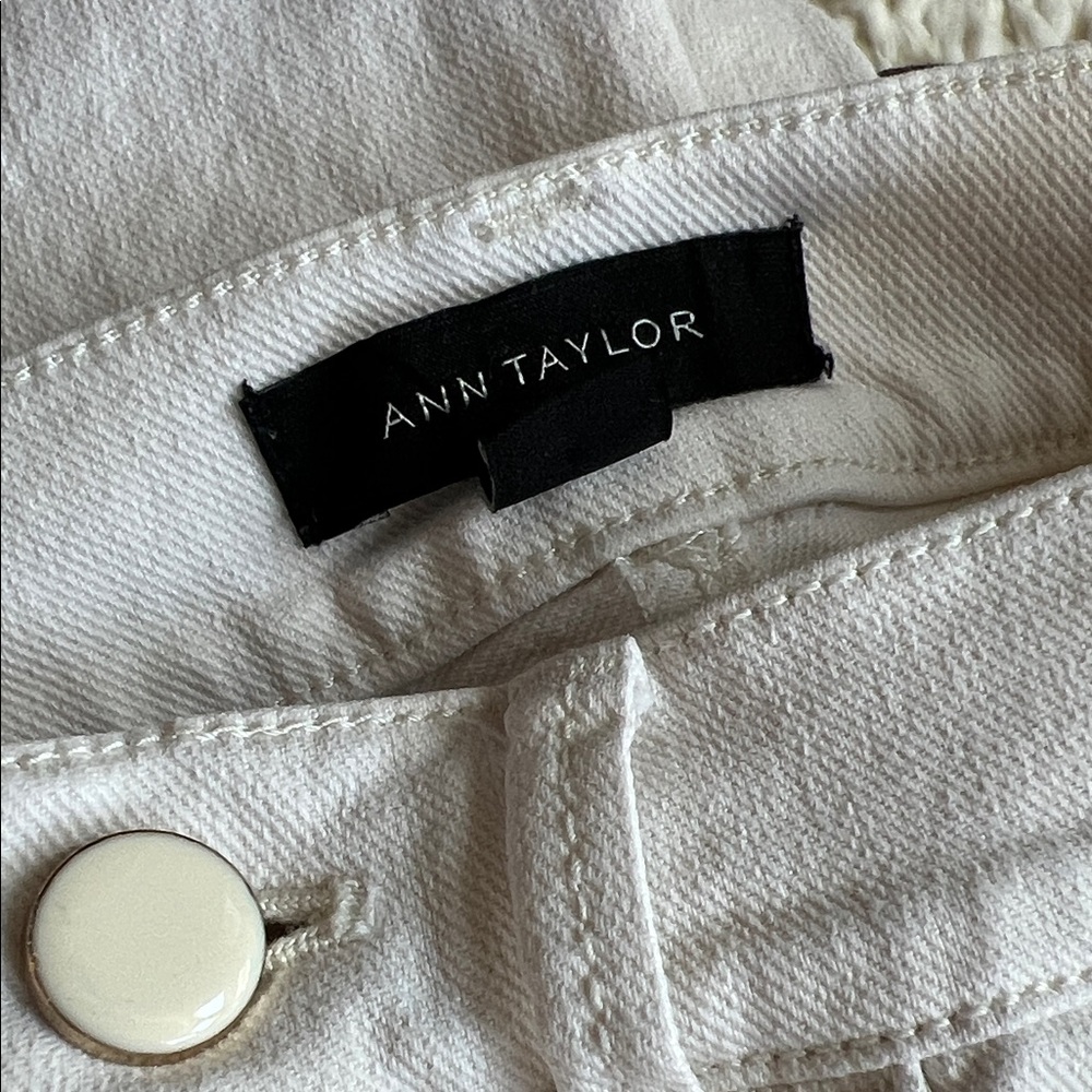 Ann Taylor slight off White Straight Leg Jeans - Picture 5 of 5